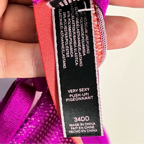 Victorias Secret Very Sexy Lightly Lined Plunge Bra Fuchsia Purple Lace 34DD - Picture 6 of 6